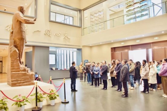 25348560c973107a037ae19daf75e24