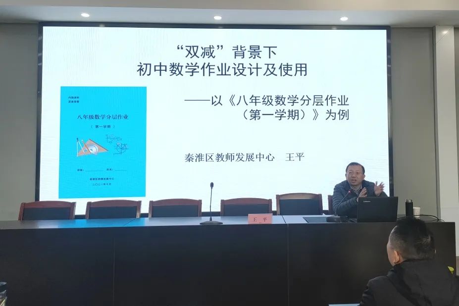 C:\Users\hp\Documents\WeChat Files\wxid_zzco71jw3yc222\FileStorage\Temp\14f945737e1e29501e31bf5893e97434.jpg