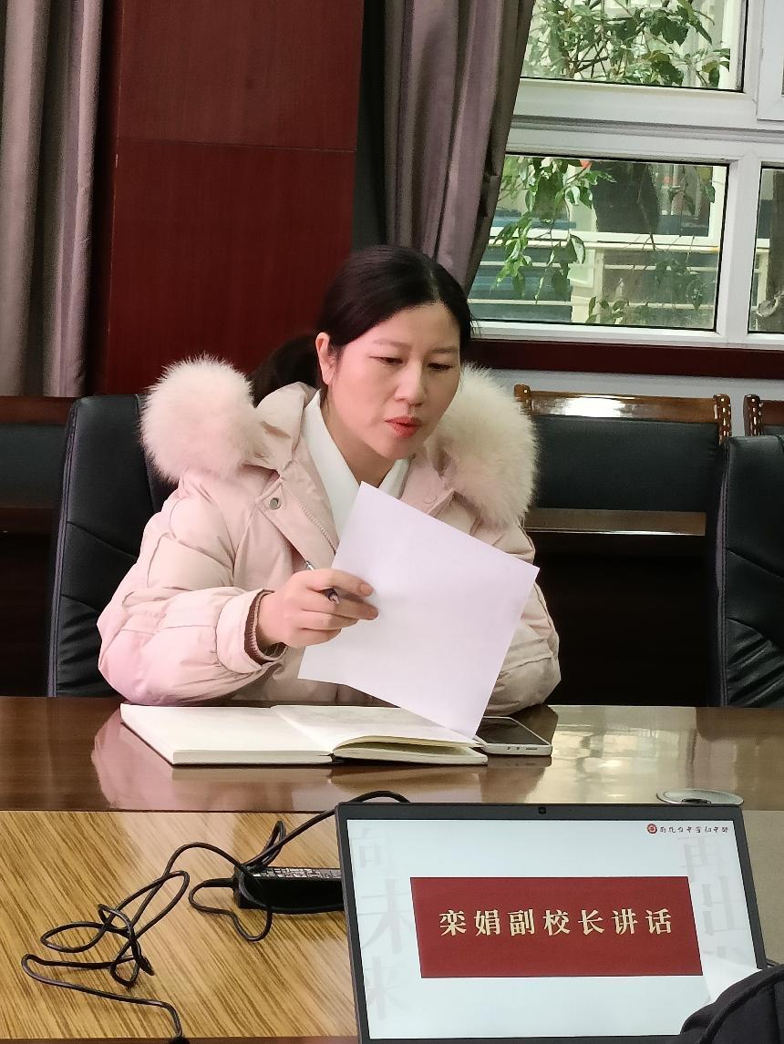 d253cc3b09e65f923e690e305adcaf3